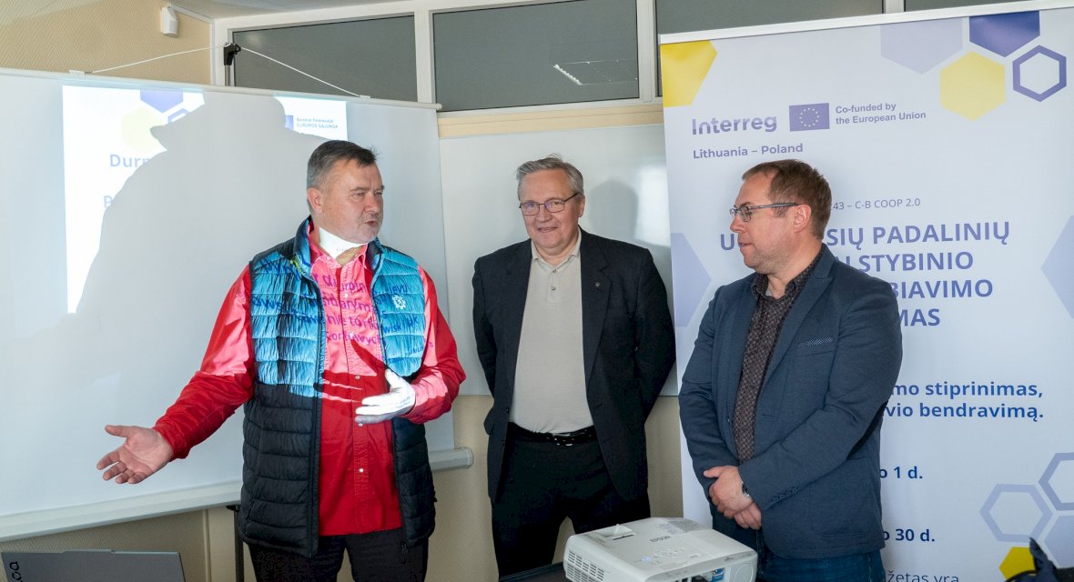 INTERREG tarptautiniai mokymai stiprina dvišalį bendradarbiavimą ir gerina gaisrinę saugą bendradarbiaujančiuose regionuose